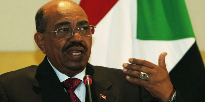 Soudan: le gouvernement dissous, l’état d’urgence déclaré dans tout le pays