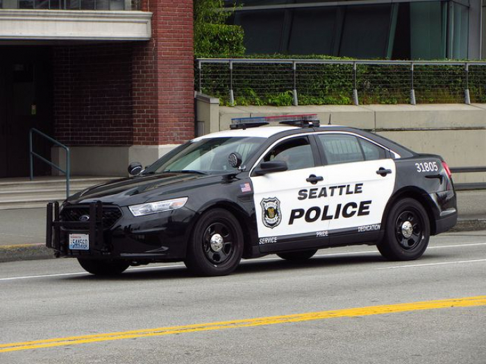   Etats-Unis:   des tirs sur des automobilistes à Seattle font 2 morts
