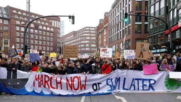 ألمانيا.. آلاف الطلاب يحتجون بشأن المناخ