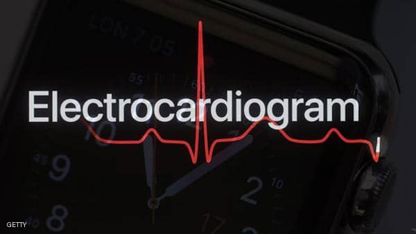 دراسة: ساعة أبل تسهم في رصد مشاكل خطيرة في القلب