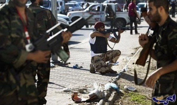 اشتباكات مفاجئة بالأسلحة الثقيلة والمتوسطة بين ميليشيات طرابلس