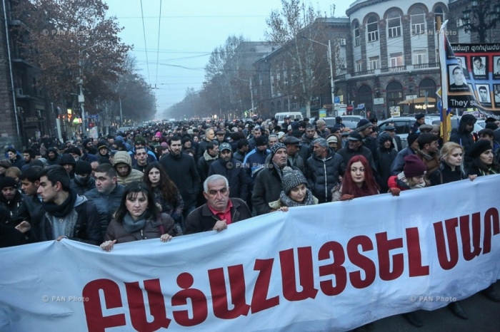   Armenier werden Rücktrittstag von Sersch Sargsjan feiern  