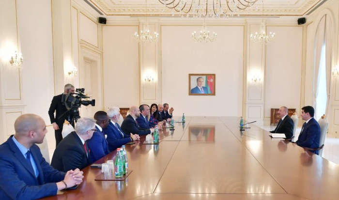  President Ilham Aliyev receives delegation of US-based Foundation for Ethnic Understanding 
