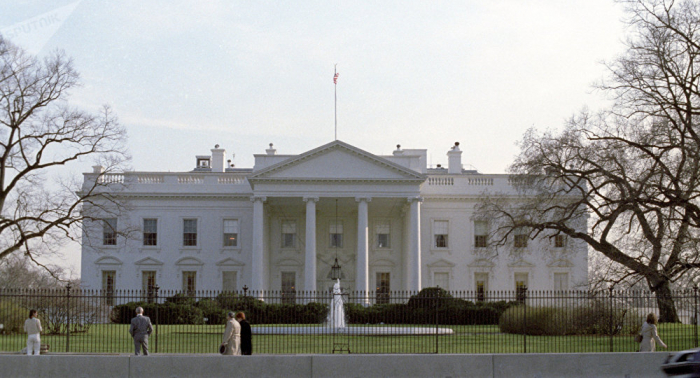 Trump “vergisst” seine Frau am Eingang zum Weißen Haus - VIDEO