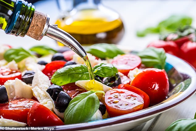 Drizzling olive oil on your food lowers your risk of blood clots