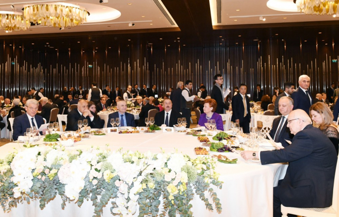  Un banquet offert en l’honneur des participants du VIIe Forum global de Bakou -   PHOTOS    