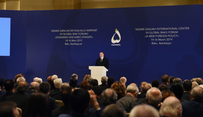   Presidente Ilham Aliyev asiste al VII Foro Global de Bakú  