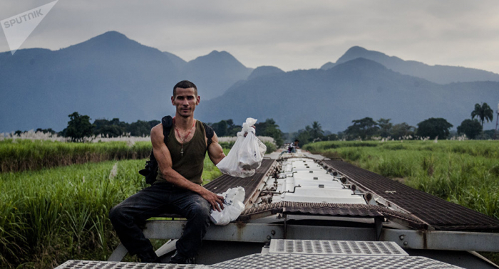 Cómo se alimenta el tráfico de migrantes en México