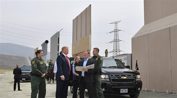البنتاغون يوافق على صرف مليار دولار لبناء الجدار الحدودي مع المكسيك
