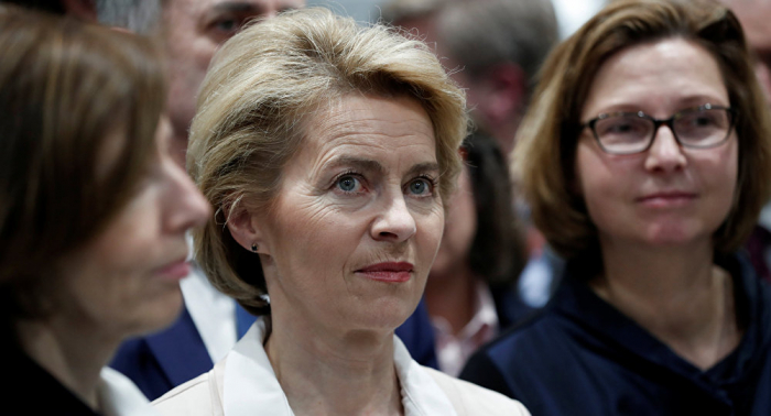 Von der Leyen engagiert teuere Berater für Berateraffäre