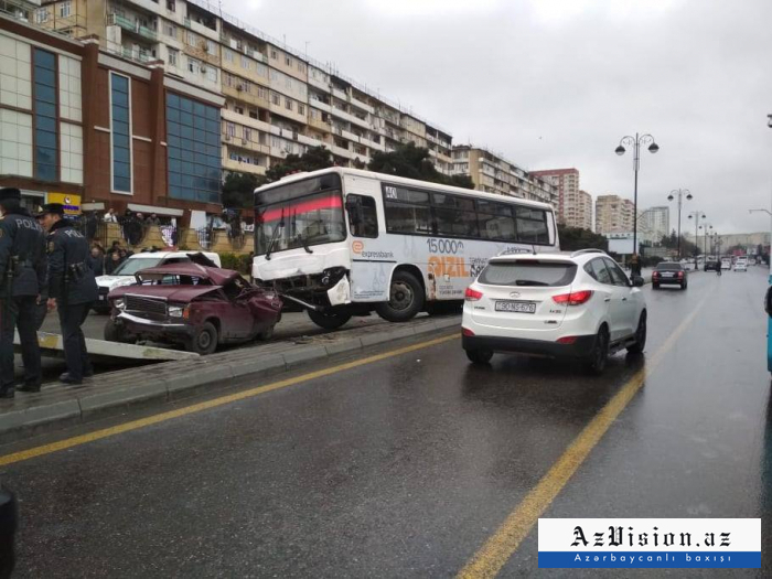      BNA:    Avtobus qəzası ilə bağlı araşdırma aparılır   