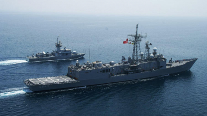 NATO gəmiləri Qara dənizə daxil oldu
