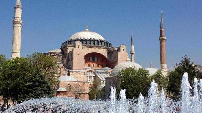   Erdogan:   Hagia Sophia soll Moschee werden