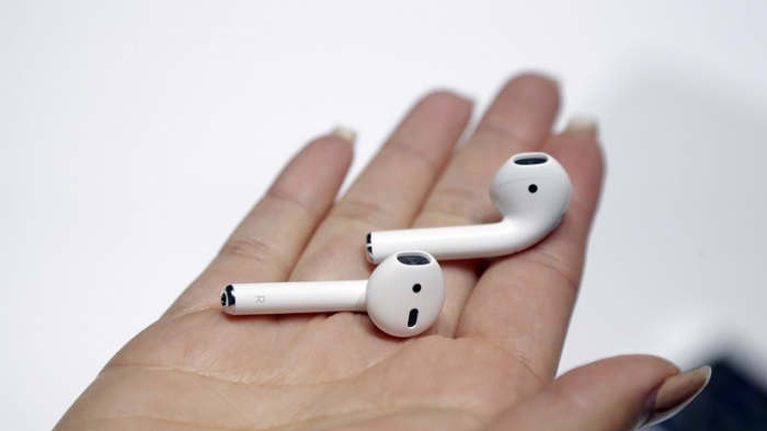   ¿Adiós AirPods?  : Científicos advierten que los auriculares inalámbricos podrían provocar tumores
