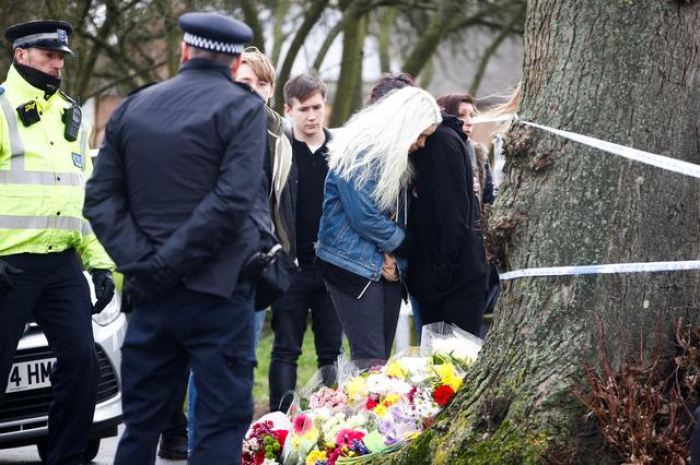 Two more teenagers killed at weekend as knife murders in Britain soar  