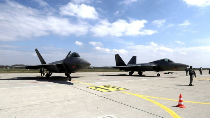 EE.UU. usaría sus cazas F-22 Raptor para atacar cualquier parte del mundo en máximo 24 horas