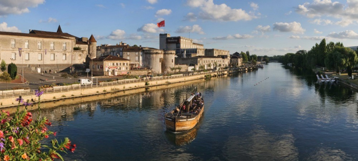   Las perspectivas de cooperación con Azerbaiyán se han discutido durante las reuniones en Cognac, Francia  