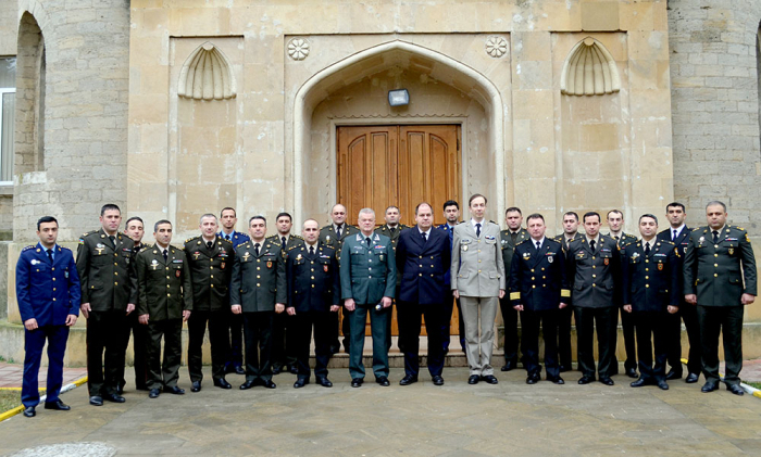   Realizado un curso de ejercicios militares de la OTAN en Bakú  