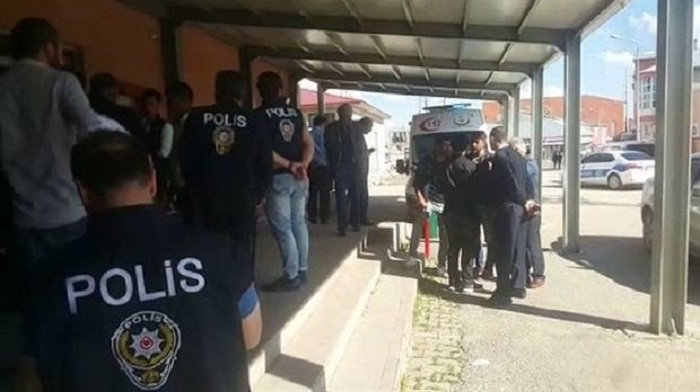    Türkiyədə seçki məntəqəsində atışma:    2 nəfər ölüb      