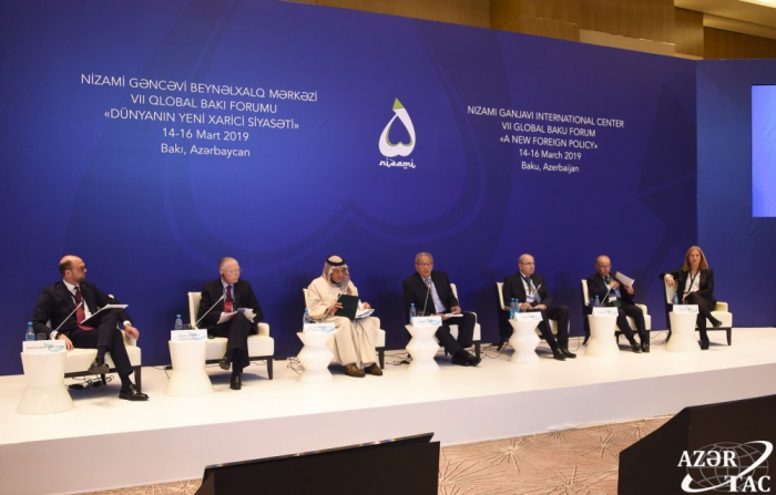     Forum global de Bakou:   un panel intitulé «La paix et la stabilité au Moyen-Orient»  