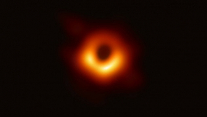 Des astronomes révèlent la première image d