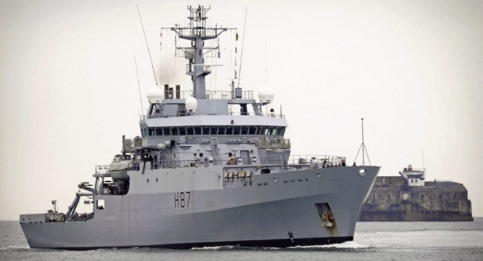 Un navire de la Royal Navy repéré en mer Noire