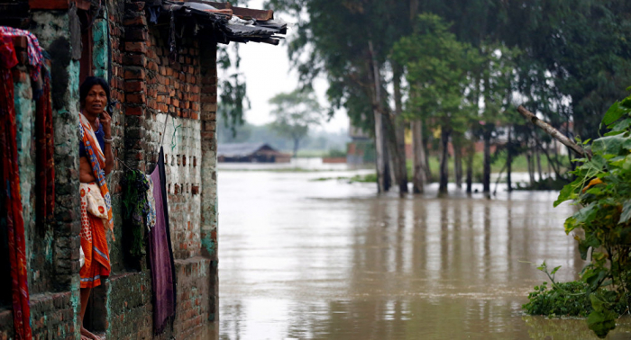   Una tormenta causa al menos 27 muertos y centenares de heridos en Nepal  