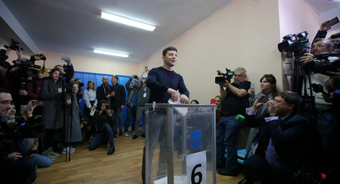 Zelensky wins 1st presidential election round in Ukraine - Final Results
