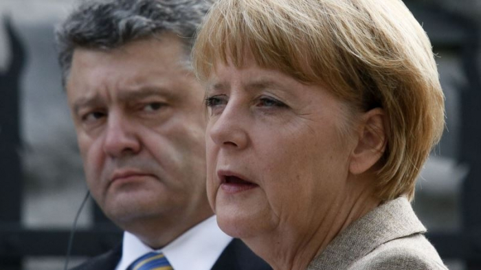 Merkel Poroşenkonun yanında “Şimal axını-2”ni müdafiə etdi 