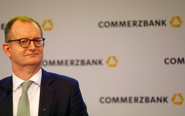 Commerzbank-Chef - Stillhalten ist keine Option