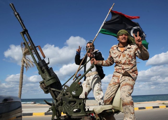 New conflict looms over Libyan capital Tripoli as rebel general threatens war