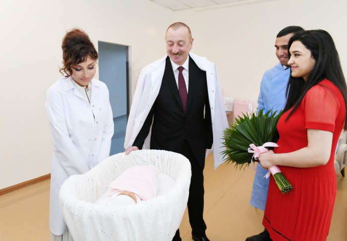  Präsident Ilham Aliyev und First Lady Mehriban Aliyeva besuchen Perinatalzentrum   VIDEO+PHOTO  