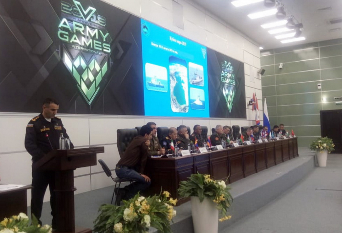   Delegation des aserbaidschanischen Verteidigungsministeriums zu Besuch in Moskau  