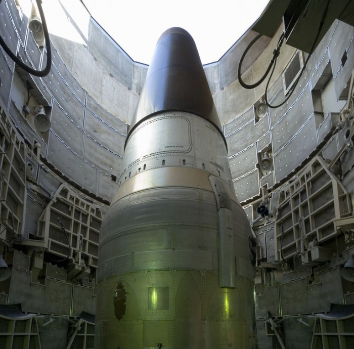  How to Dismantle a Nuclear Missile -  VIDEO  