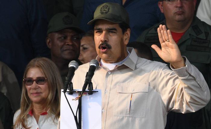 Un respirador para Maduro: Trump
