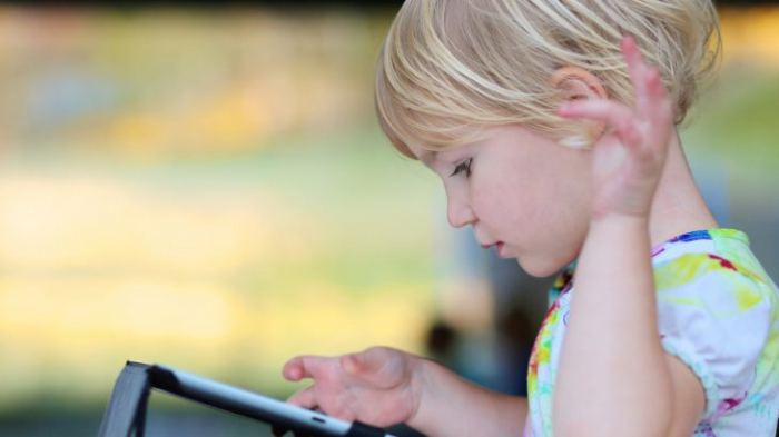 Children with more than two hours of screen time at risk of behavioural and attention problems