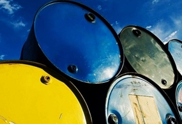   تجاوز سعر النفط الأذربيجاني 77 دولار أمريكي  