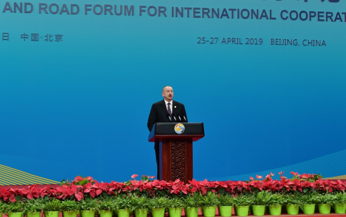  Zweites Kooperationsforum "Ein Gürtel, eine Straße" - Präsident Ilham Aliyev nimmt am Forum teil   VIDEO   