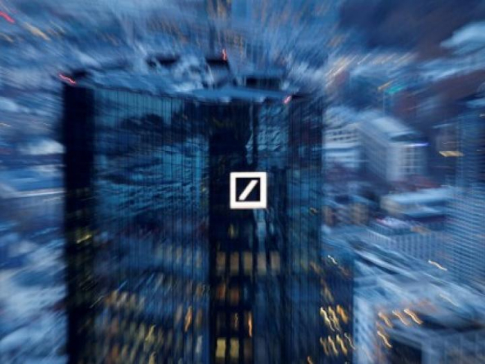 Deutsche Bank macht mehr Gewinn - Handelsgeschäft bricht ein