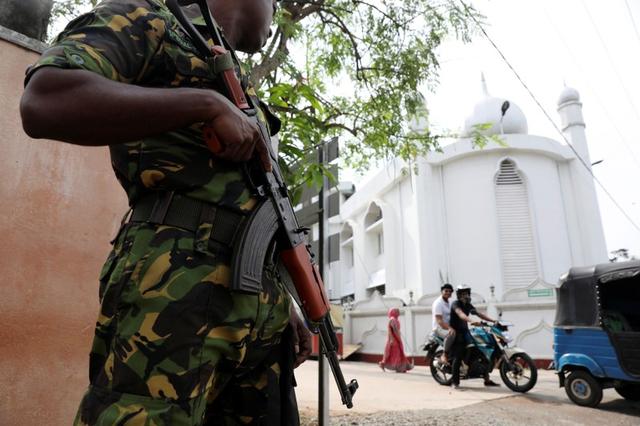   Sri Lankas Geistliche rufen zu Meiden von Kirchen und Moscheen auf  