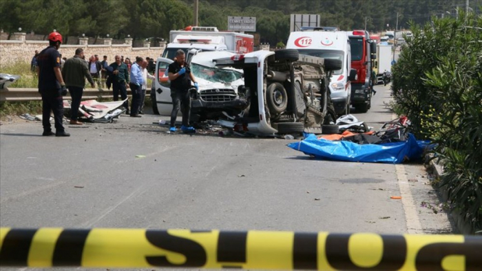 7 nəfər yol qəzasında öldü, 4-ü uşaqdır
