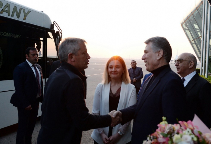   Emilio Monzó llega a Azerbaiyán en visita oficial  