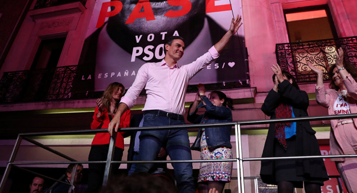 Pedro Sánchez comenta su victoria tras las elecciones en España     (vídeo)    