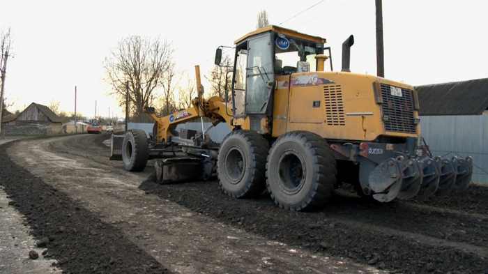 Balakəndə 29 km yol yenidən qurulur  
