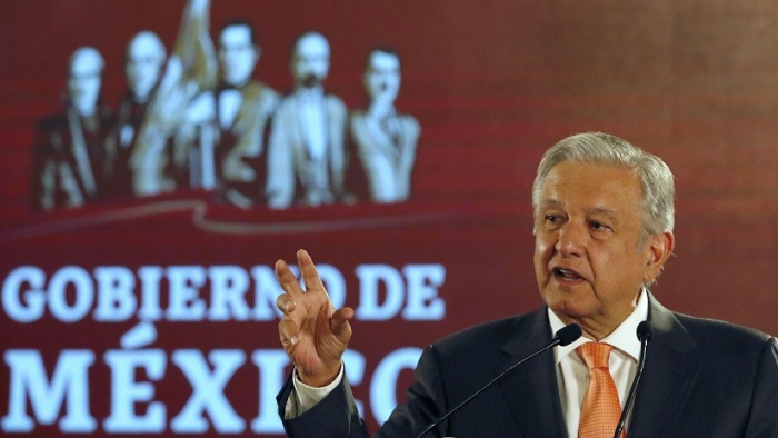 López Obrador desmiente la supuesta renuncia del canciller mexicano