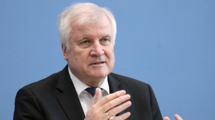 Seehofer stellt Kriminalstatistik vor