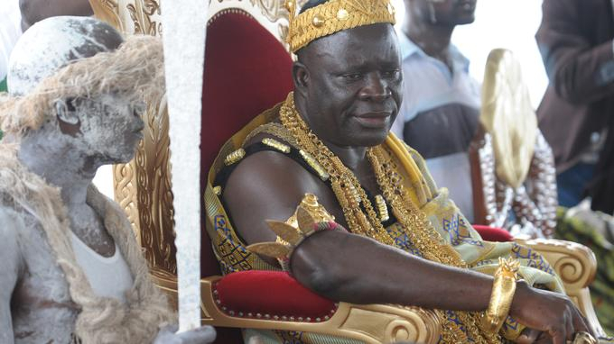 Notre-Dame: un roi ivoirien veut participer à la reconstruction