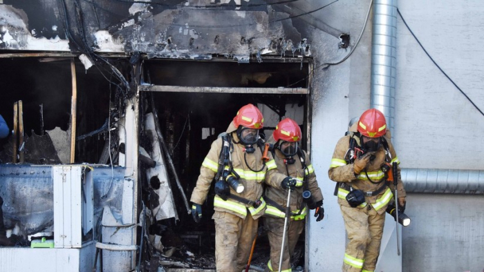   Corea del Sur  : Cinco muertos tras incendiar un hombre un apartamento y apuñalar a los residentes