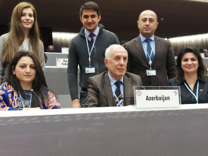   Azerbaiyán, en la cumbre internacional  