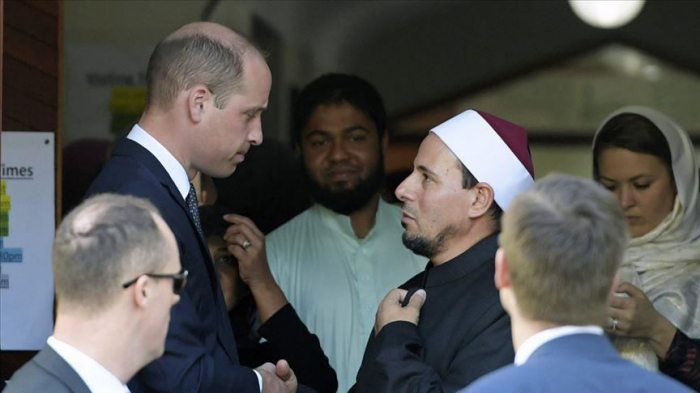 Prince William visits Christchurch mosque